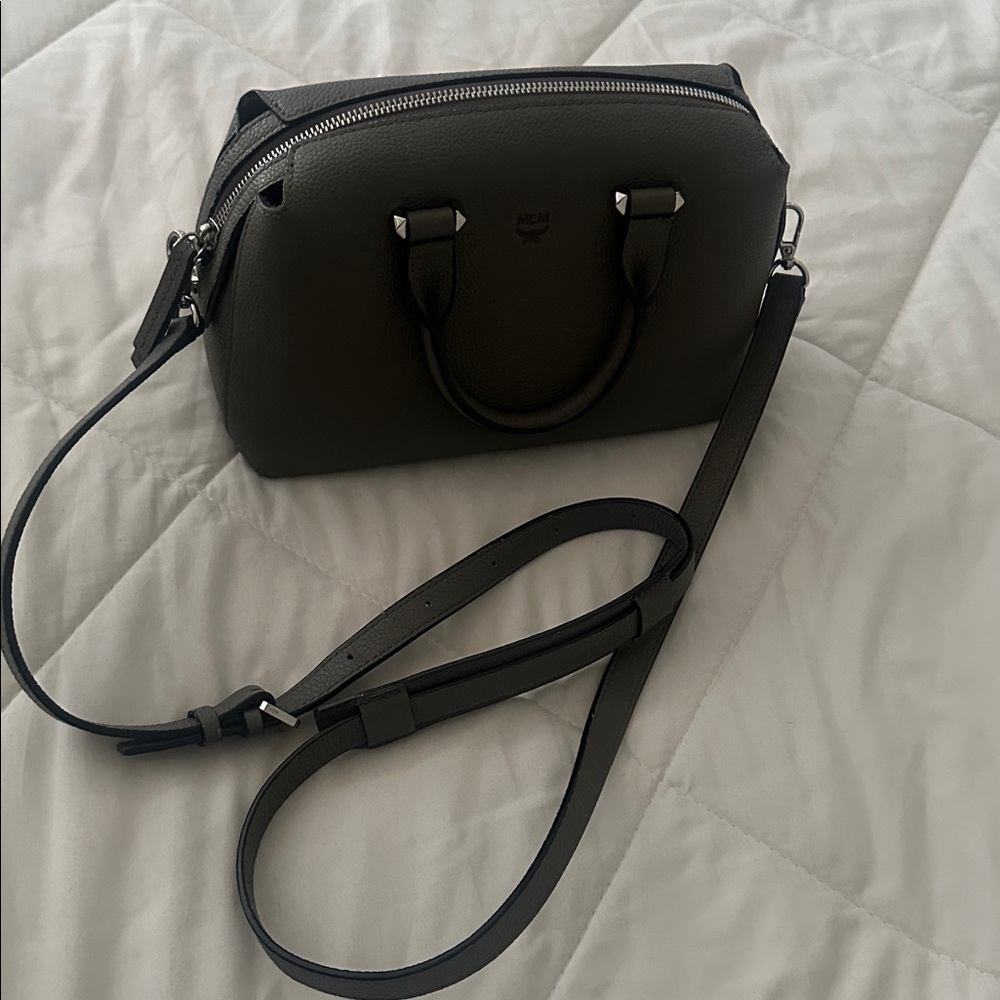 MCM Ella Boston Bowler Bag - Picture 16 of 16